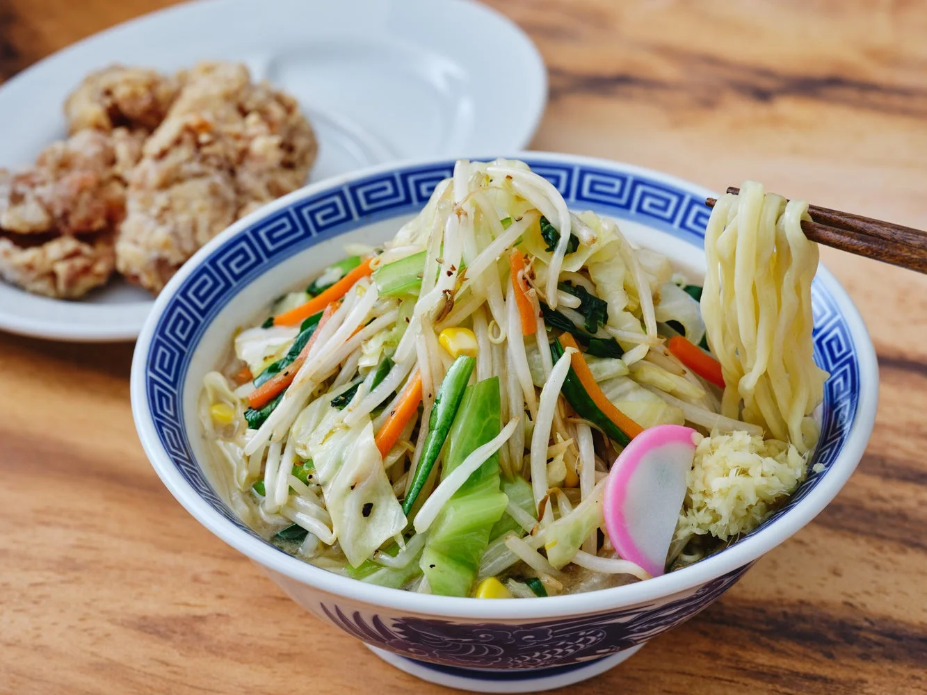 タンメンと唐揚げのセット